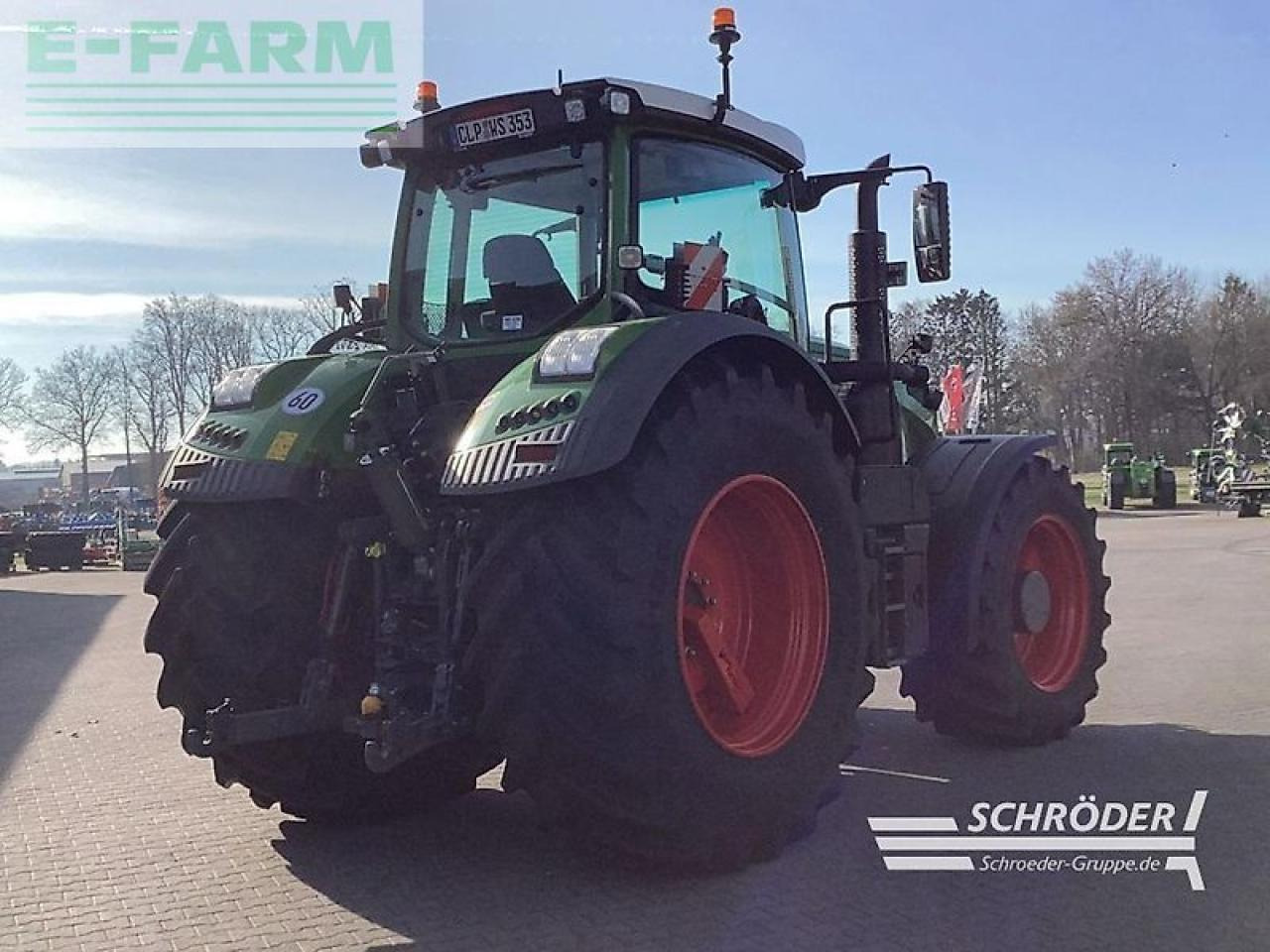 Fendt 933 vario gen7 profi plus ProfiPlus - Traktor: pilt 4 Fendt 933 vario gen7 profi plus ProfiPlus - Traktor: pilt 4