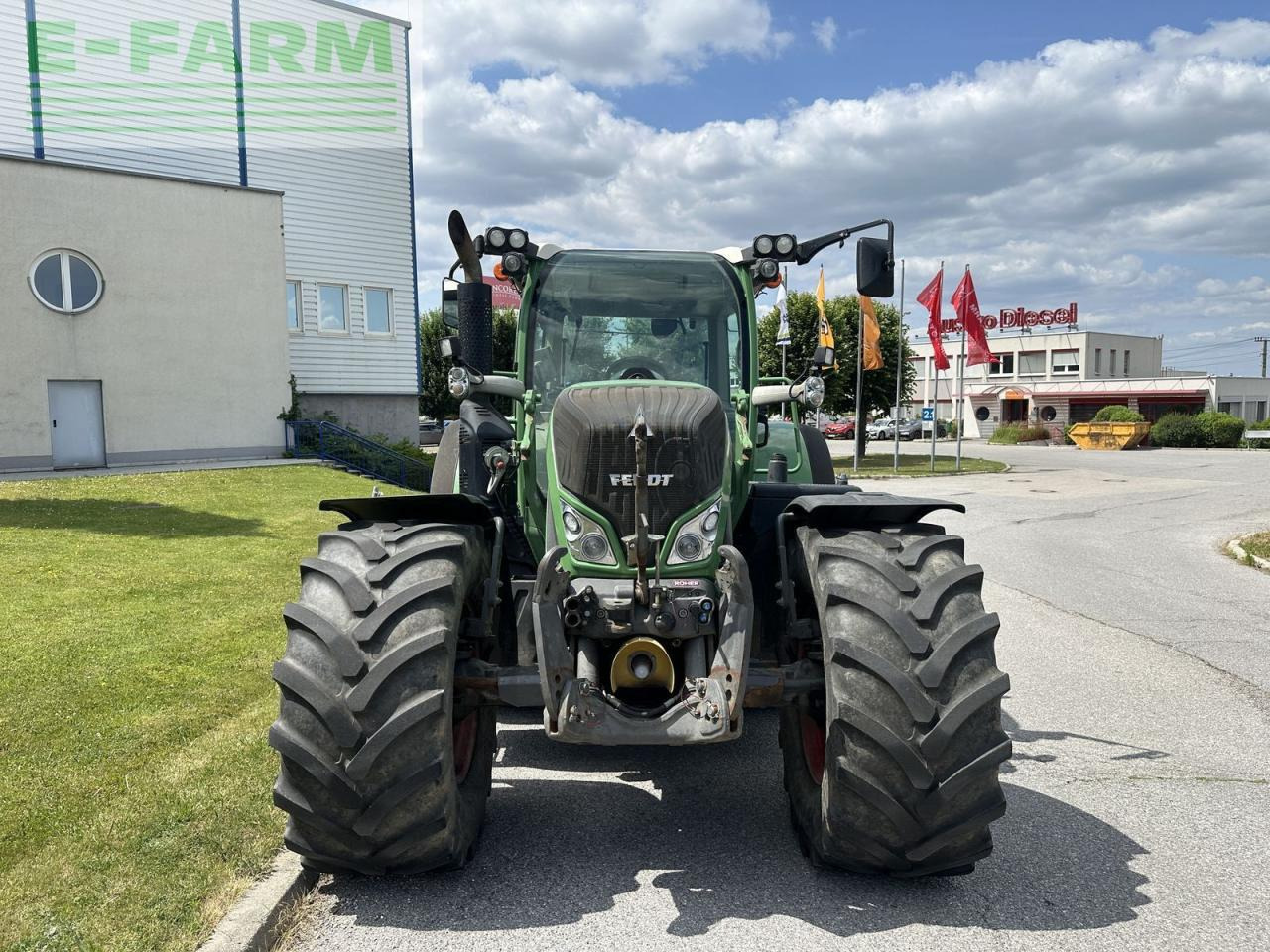 Fendt fendt 718 vario - Traktor: pilt 2 Fendt fendt 718 vario - Traktor: pilt 2