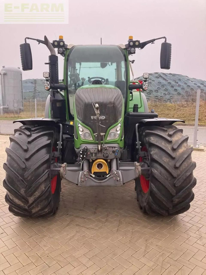 Fendt fendt 724 s4 profi+ - Traktor: pilt 3 Fendt fendt 724 s4 profi+ - Traktor: pilt 3