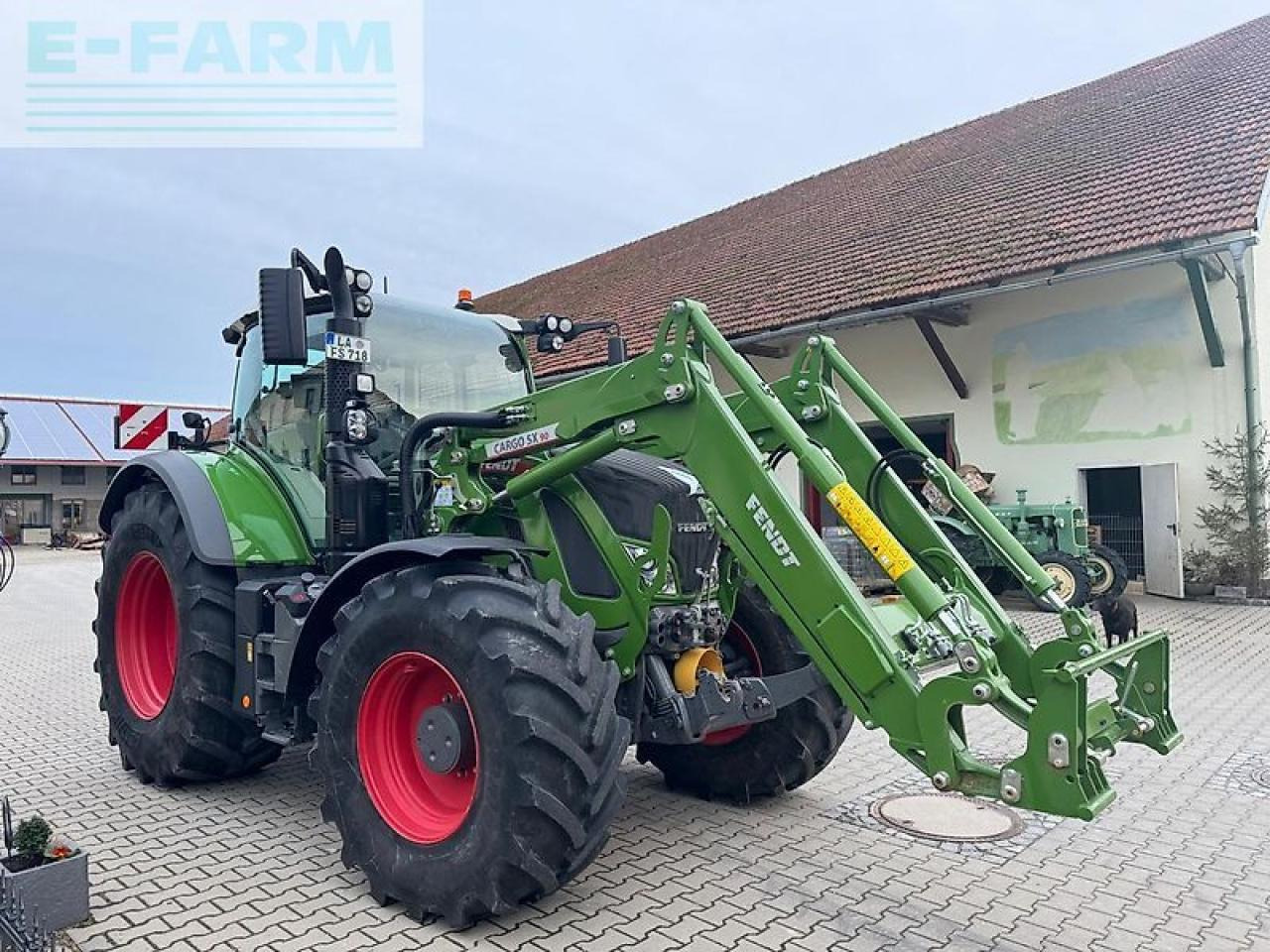 Fendt vario 718 profi plus one ProfiPlus - Traktor: pilt 3 Fendt vario 718 profi plus one ProfiPlus - Traktor: pilt 3