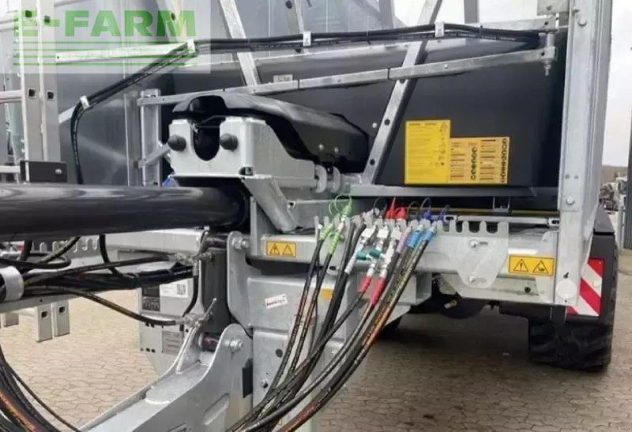 Fliegl asw 281 taurus fox tandem bogie - Põllutöö tõstuk-järelhaagis/ Kallur: pilt 4 Fliegl asw 281 taurus fox tandem bogie - Põllutöö tõstuk-järelhaagis/ Kallur: pilt 4