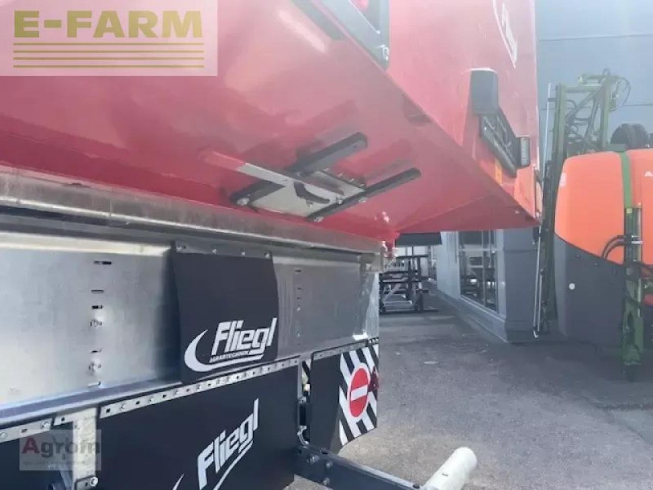 Fliegl gigant asw 271 c - Põllutöö tõstuk-järelhaagis/ Kallur: pilt 3 Fliegl gigant asw 271 c - Põllutöö tõstuk-järelhaagis/ Kallur: pilt 3