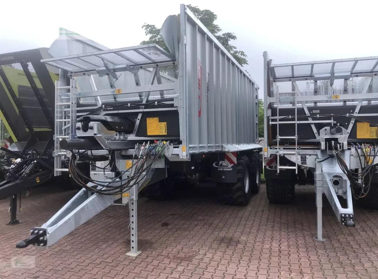 Fliegl gigant asw 281 - Põllutöö tõstuk-järelhaagis/ Kallur: pilt 1 Fliegl gigant asw 281 - Põllutöö tõstuk-järelhaagis/ Kallur: pilt 1