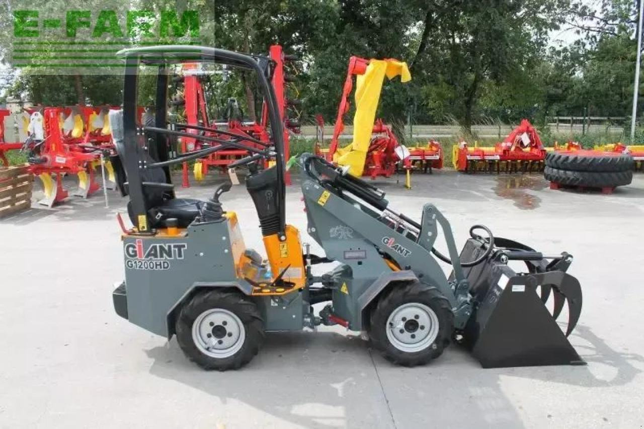 Giant g 1200 - Miniekskavaator: pilt 3 Giant g 1200 - Miniekskavaator: pilt 3