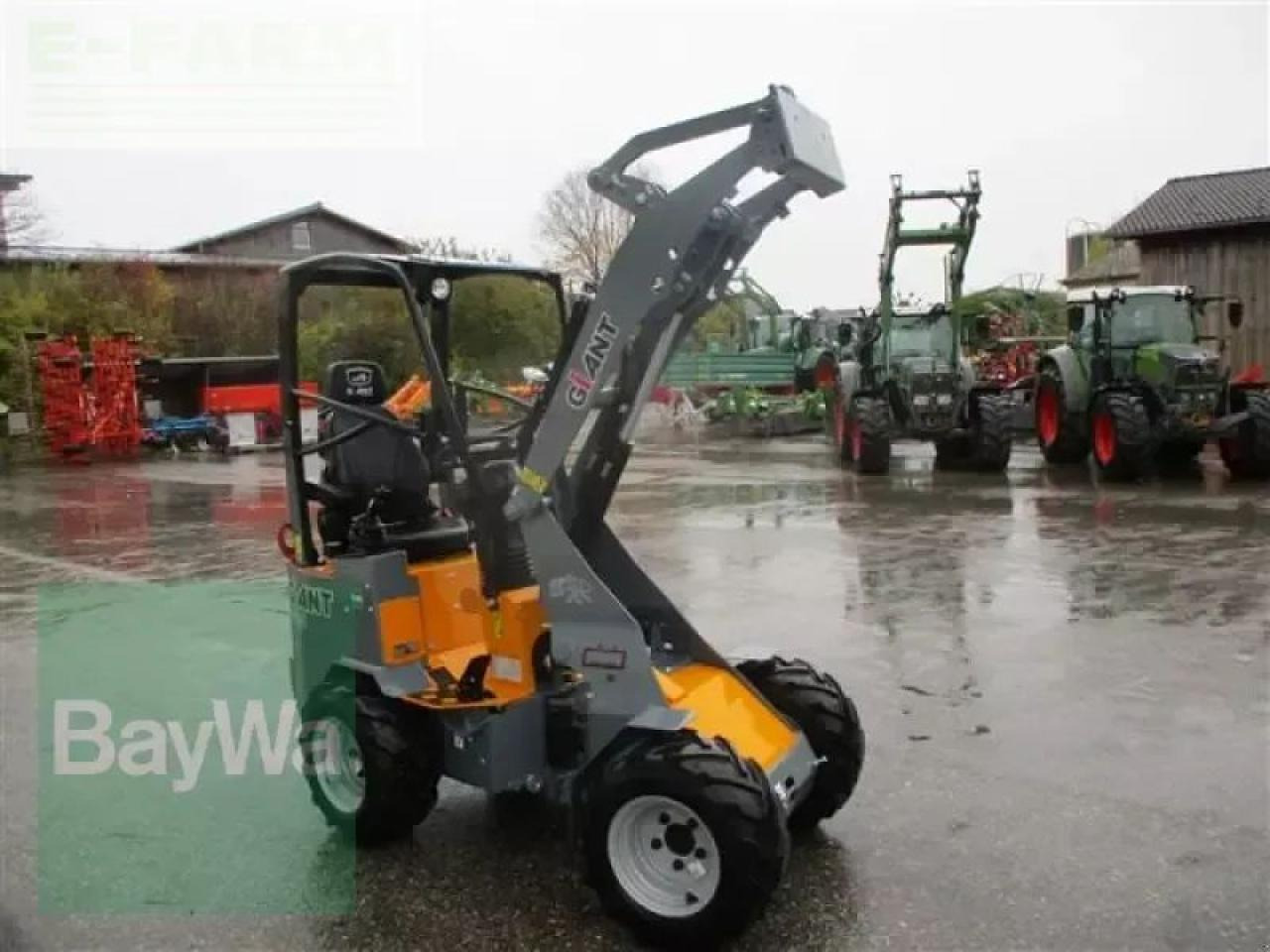 Giant g1200 #874 - Miniekskavaator: pilt 3 Giant g1200 #874 - Miniekskavaator: pilt 3