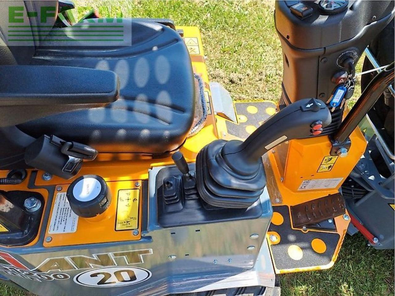 Giant g1200 tele teleskoplader 750kg hubkraft *sofort verfügbar* - Teleskooplaadur: pilt 5 Giant g1200 tele teleskoplader 750kg hubkraft *sofort verfügbar* - Teleskooplaadur: pilt 5