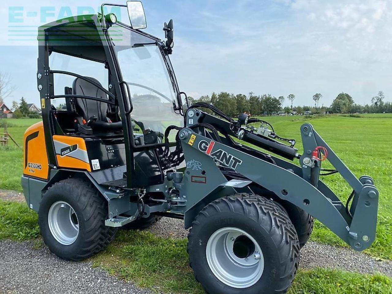 Giant g2500 x-tra hd neu - Miniekskavaator: pilt 2 Giant g2500 x-tra hd neu - Miniekskavaator: pilt 2