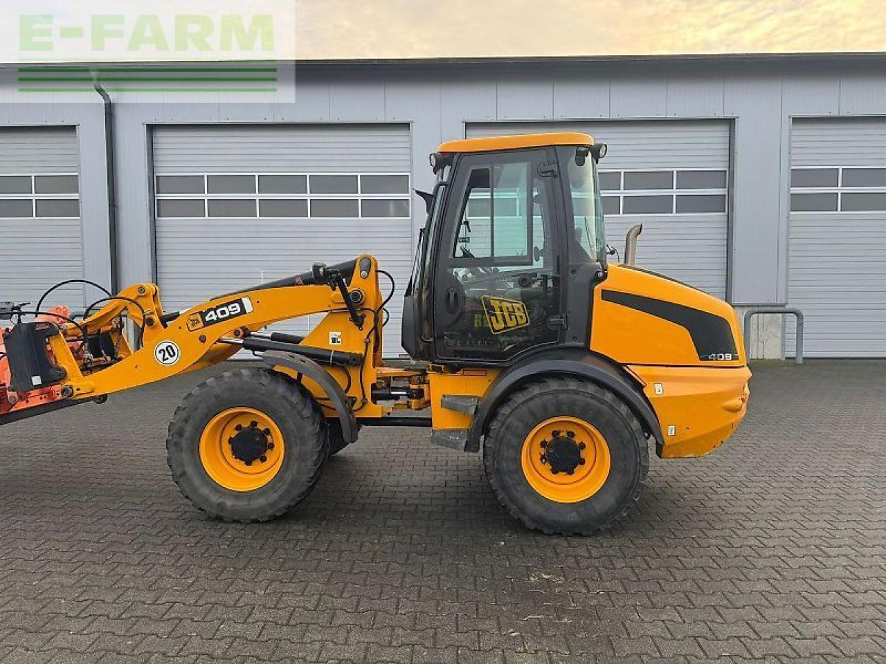 JCB 409 - Miniekskavaator: pilt 1 JCB 409 - Miniekskavaator: pilt 1