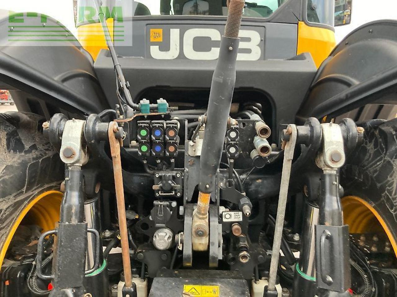 Traktor JCB 4220: pilt 10