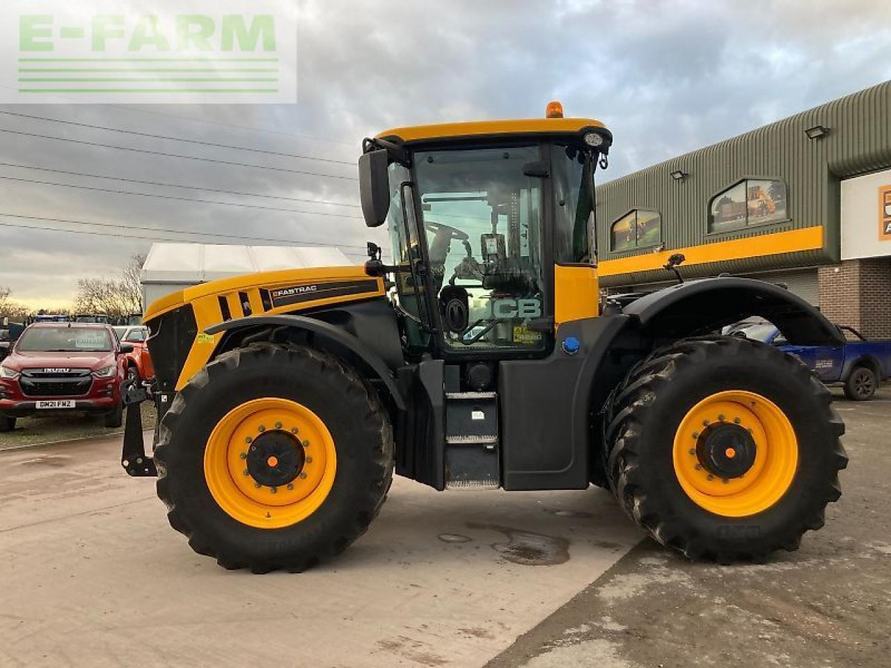 JCB 4220 - Traktor: pilt 2 JCB 4220 - Traktor: pilt 2