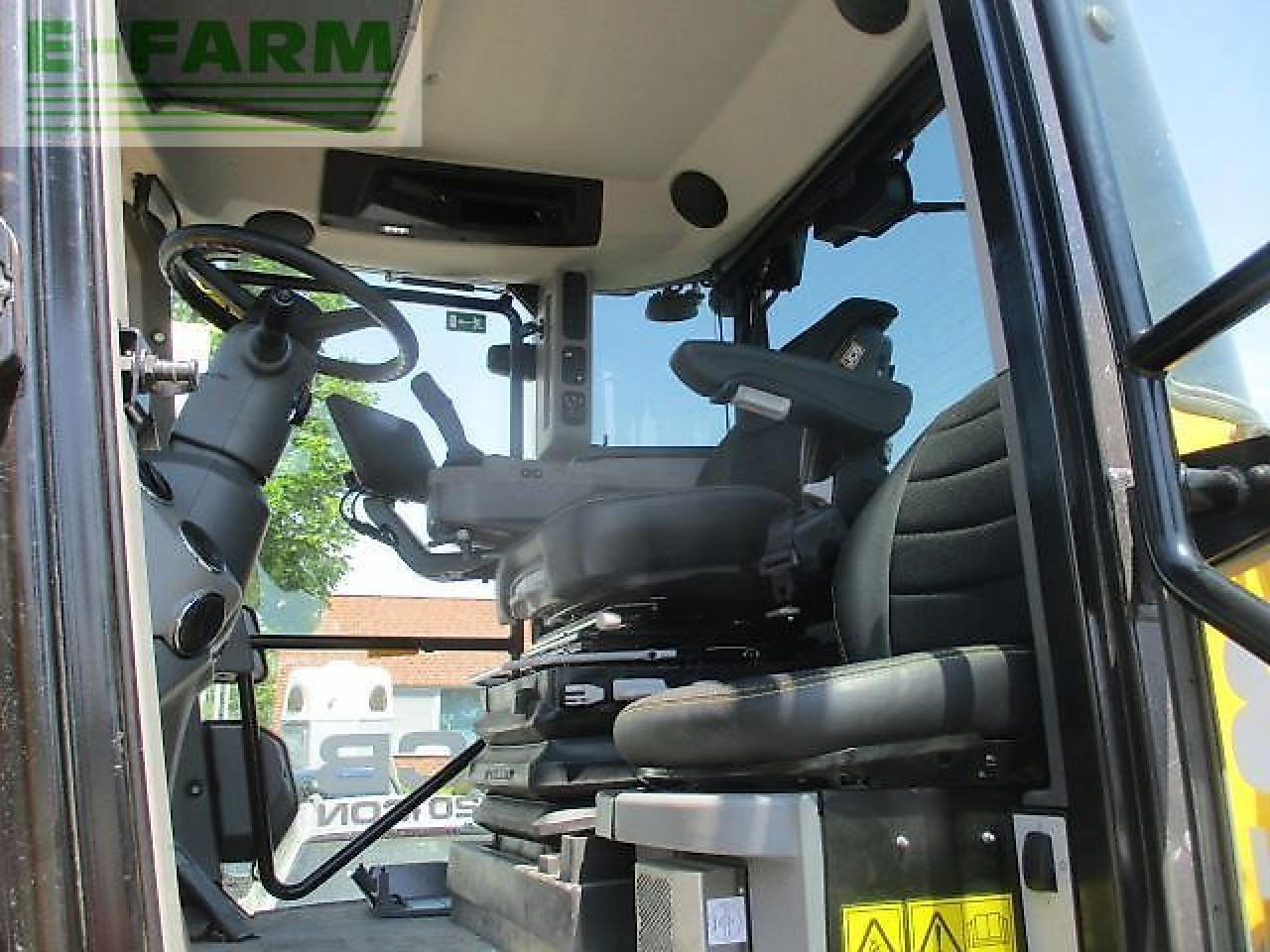 JCB 4220 icon - Traktor: pilt 5 JCB 4220 icon - Traktor: pilt 5