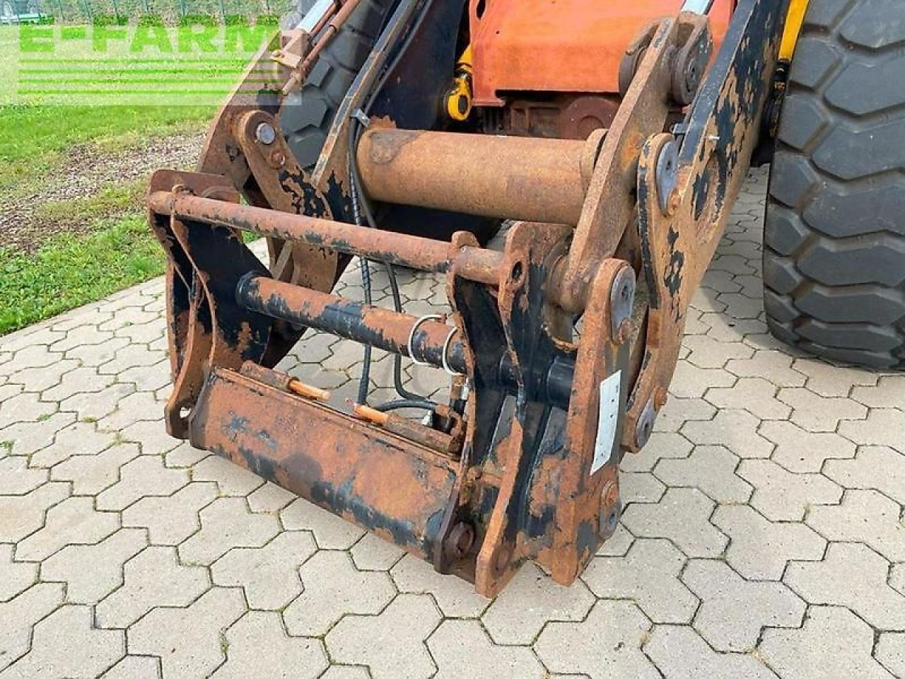 JCB 426e agri ht - Miniekskavaator: pilt 2 JCB 426e agri ht - Miniekskavaator: pilt 2