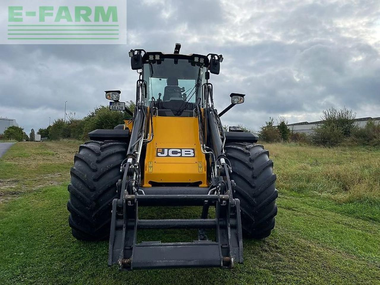 JCB 427 agri - Miniekskavaator: pilt 2 JCB 427 agri - Miniekskavaator: pilt 2
