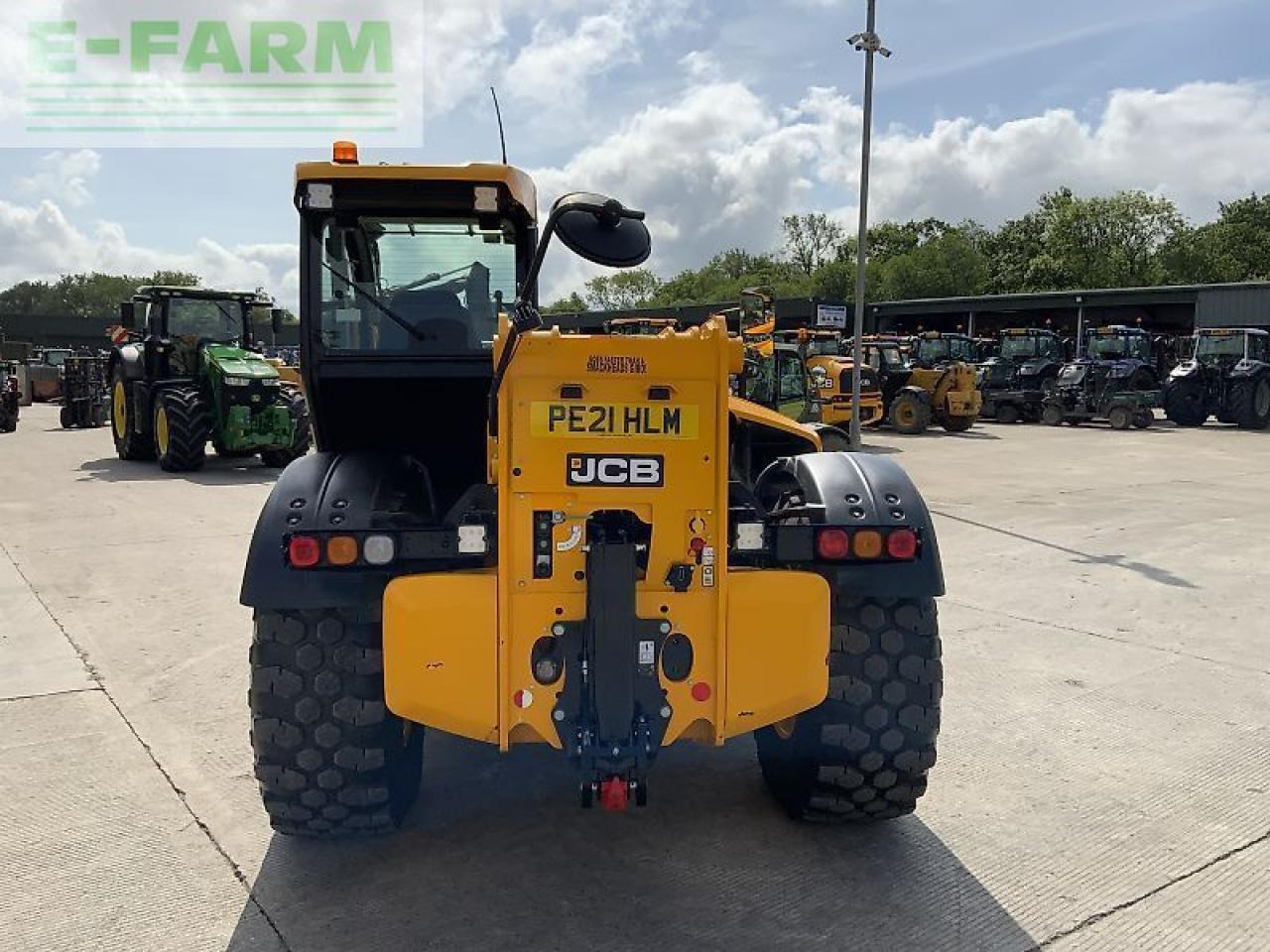 Teleskooplaadur JCB 560-80 agri super telehandler (st23410): pilt 8