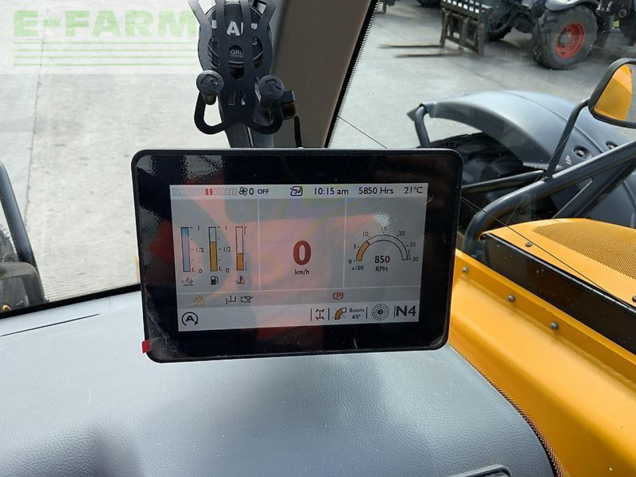Teleskooplaadur JCB 560-80 agri super telehandler (st23410): pilt 22
