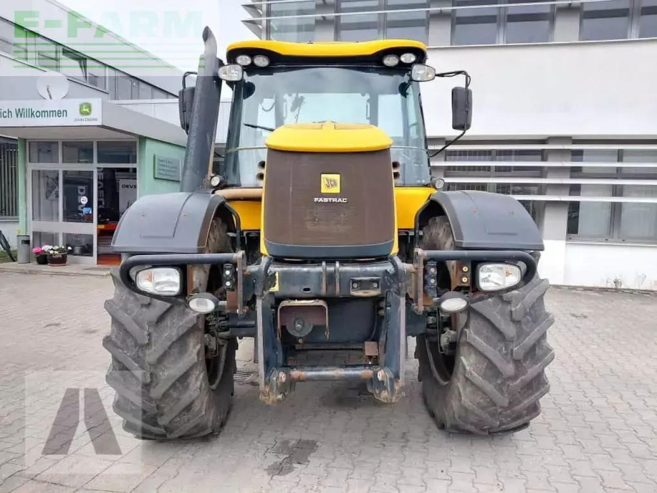 JCB fastrac 3230 - Traktor: pilt 2 JCB fastrac 3230 - Traktor: pilt 2