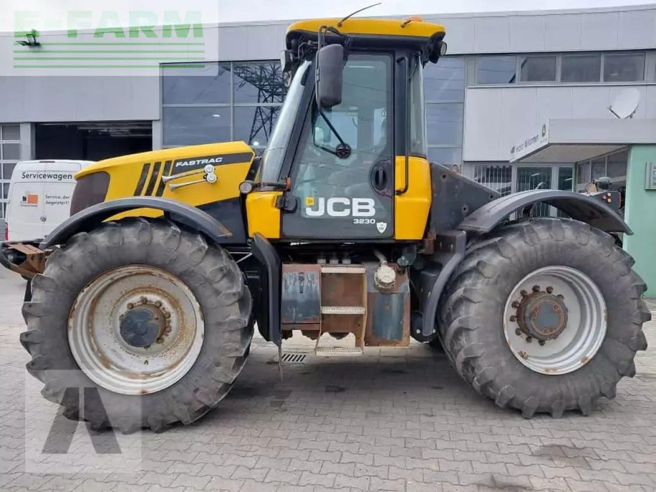 JCB fastrac 3230 - Traktor: pilt 4 JCB fastrac 3230 - Traktor: pilt 4