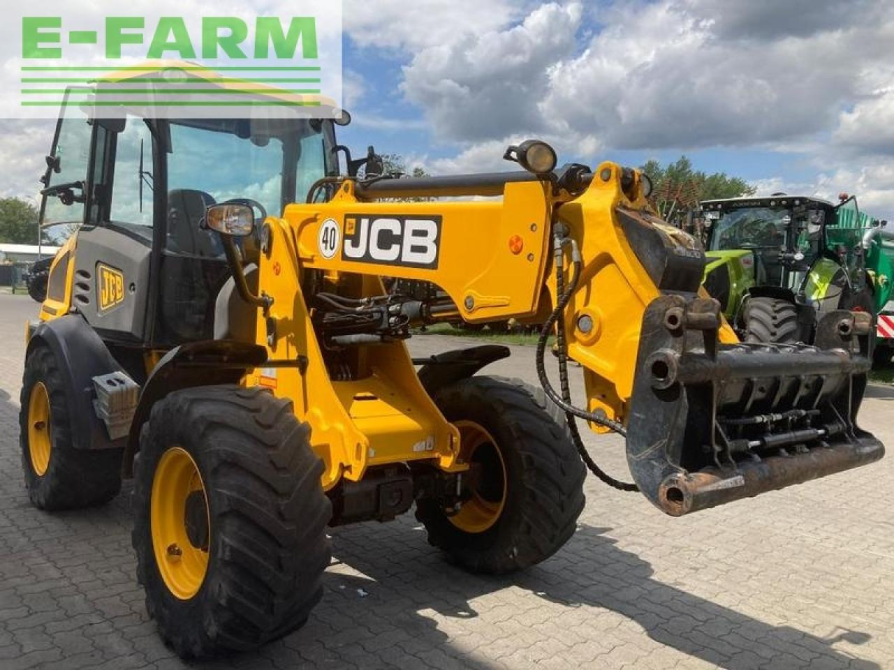 JCB tm220t4a - Miniekskavaator: pilt 3 JCB tm220t4a - Miniekskavaator: pilt 3