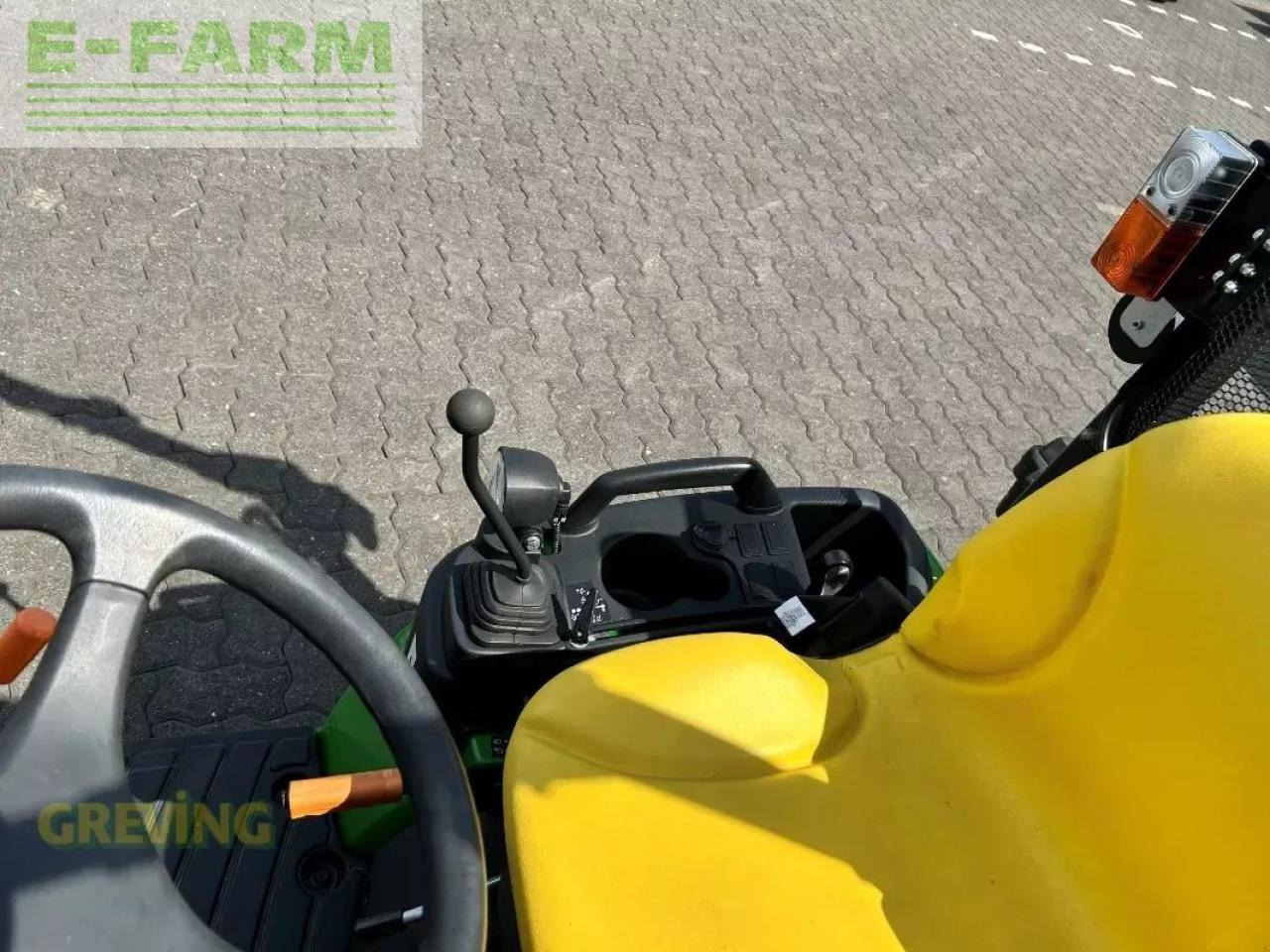 John Deere 1026r rops ind - Traktor: pilt 5 John Deere 1026r rops ind - Traktor: pilt 5