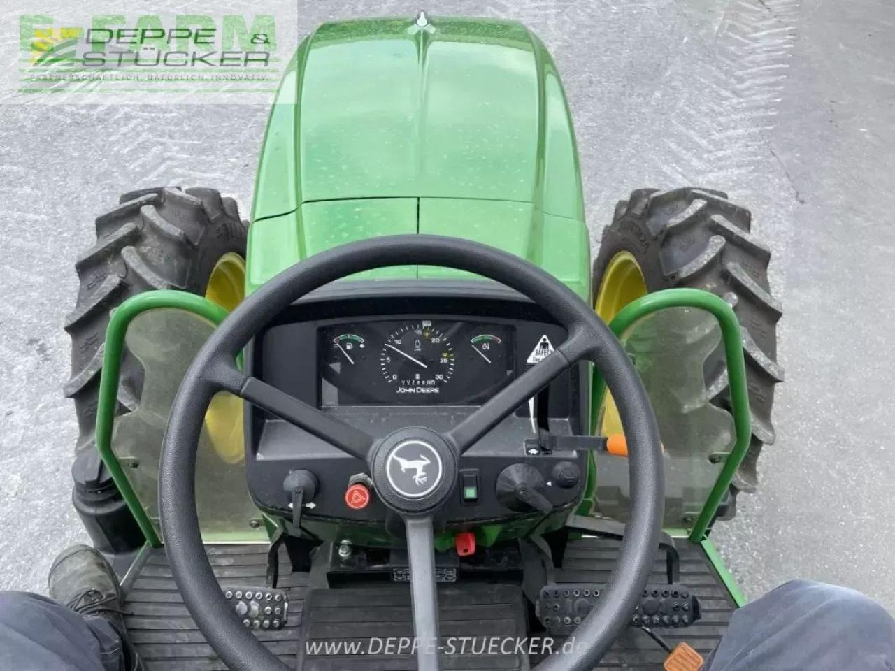 John Deere 5055e - Traktor: pilt 5 John Deere 5055e - Traktor: pilt 5
