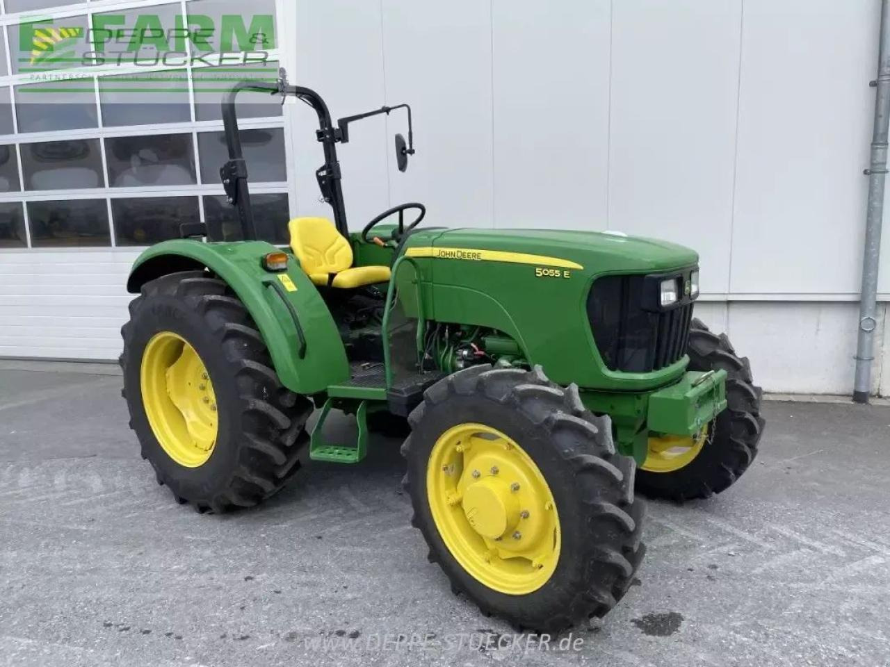 John Deere 5055e - Traktor: pilt 4 John Deere 5055e - Traktor: pilt 4