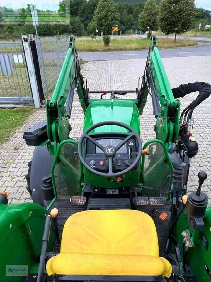 John Deere 5055e - Traktor: pilt 4 John Deere 5055e - Traktor: pilt 4