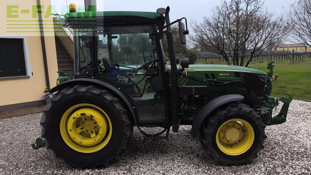 John Deere 5100 gf - Traktor: pilt 1 John Deere 5100 gf - Traktor: pilt 1