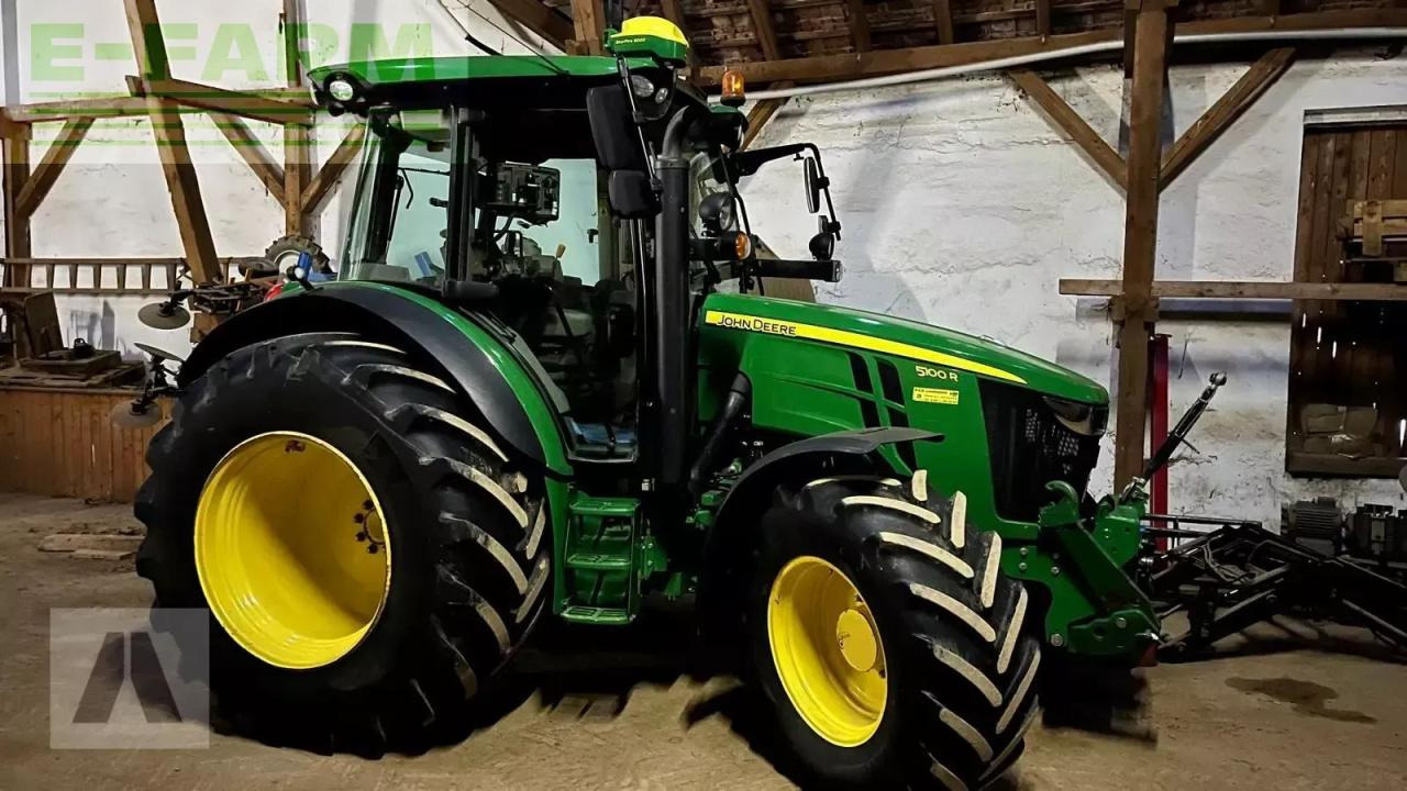 John Deere 5100r - Traktor: pilt 3 John Deere 5100r - Traktor: pilt 3