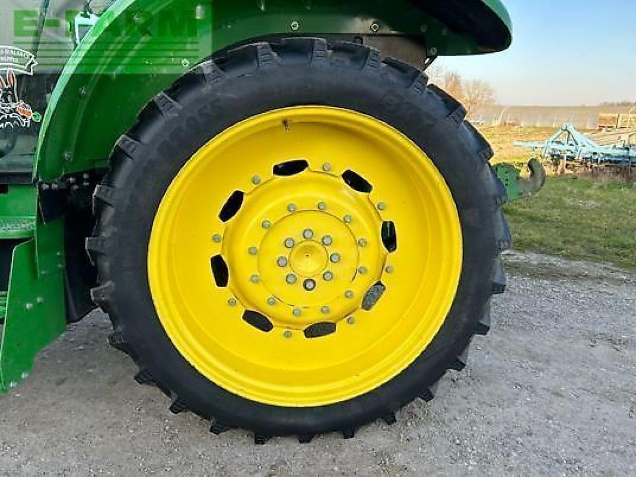 John Deere 5100r - Traktor: pilt 5 John Deere 5100r - Traktor: pilt 5