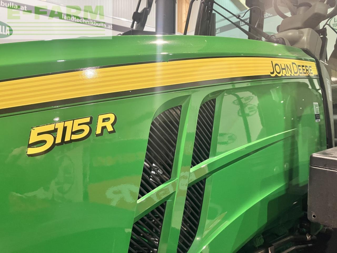 John Deere 5115r - Traktor: pilt 5 John Deere 5115r - Traktor: pilt 5