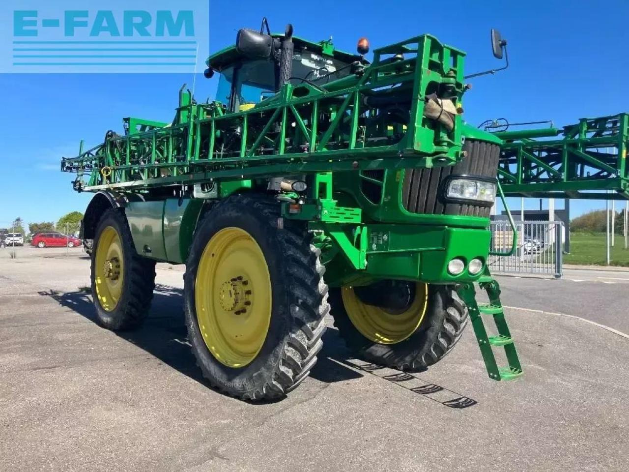 John Deere 5430 i - Järelveetav pritsija: pilt 1 John Deere 5430 i - Järelveetav pritsija: pilt 1