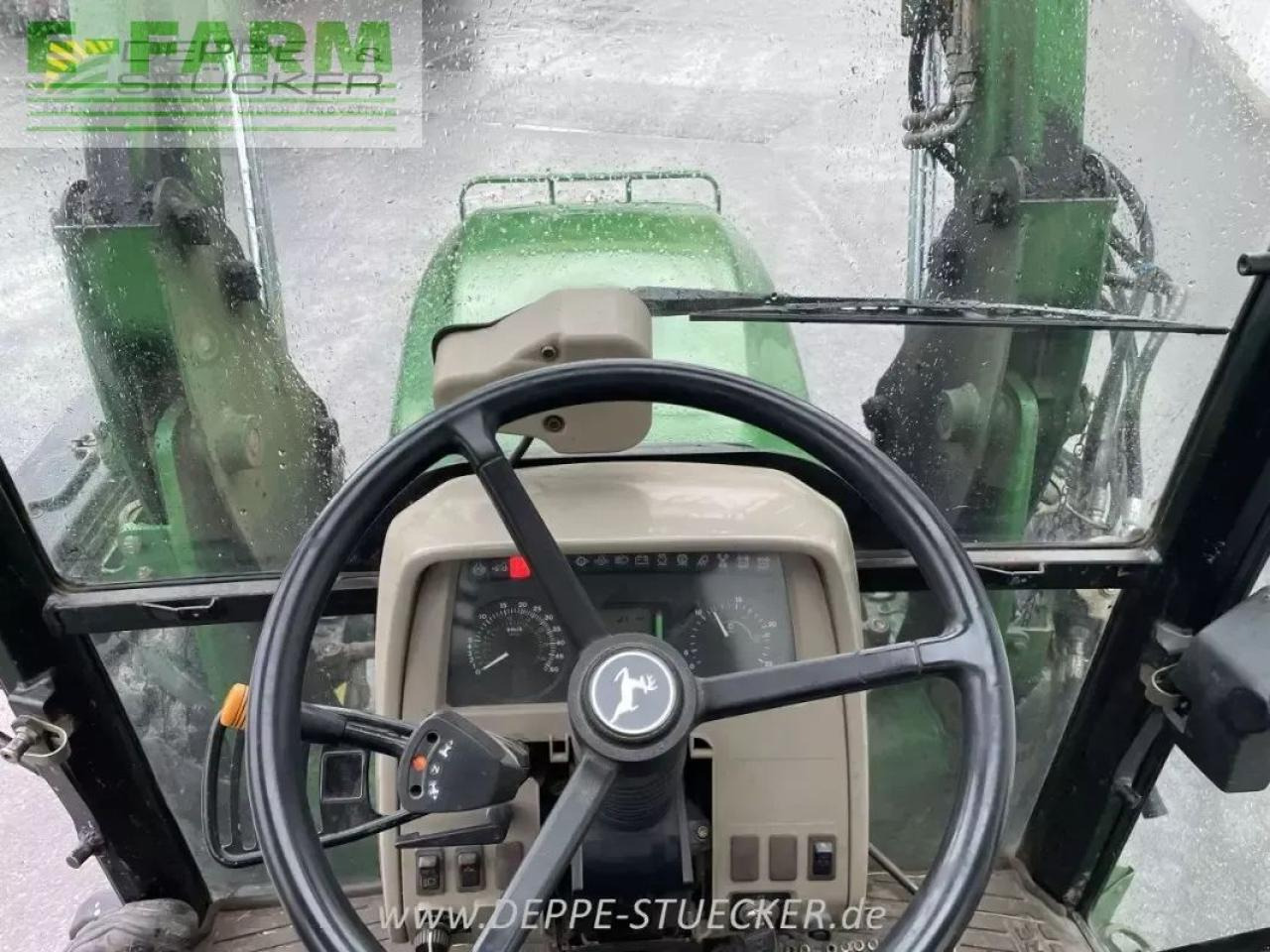 John Deere 5720 - Traktor: pilt 3 John Deere 5720 - Traktor: pilt 3