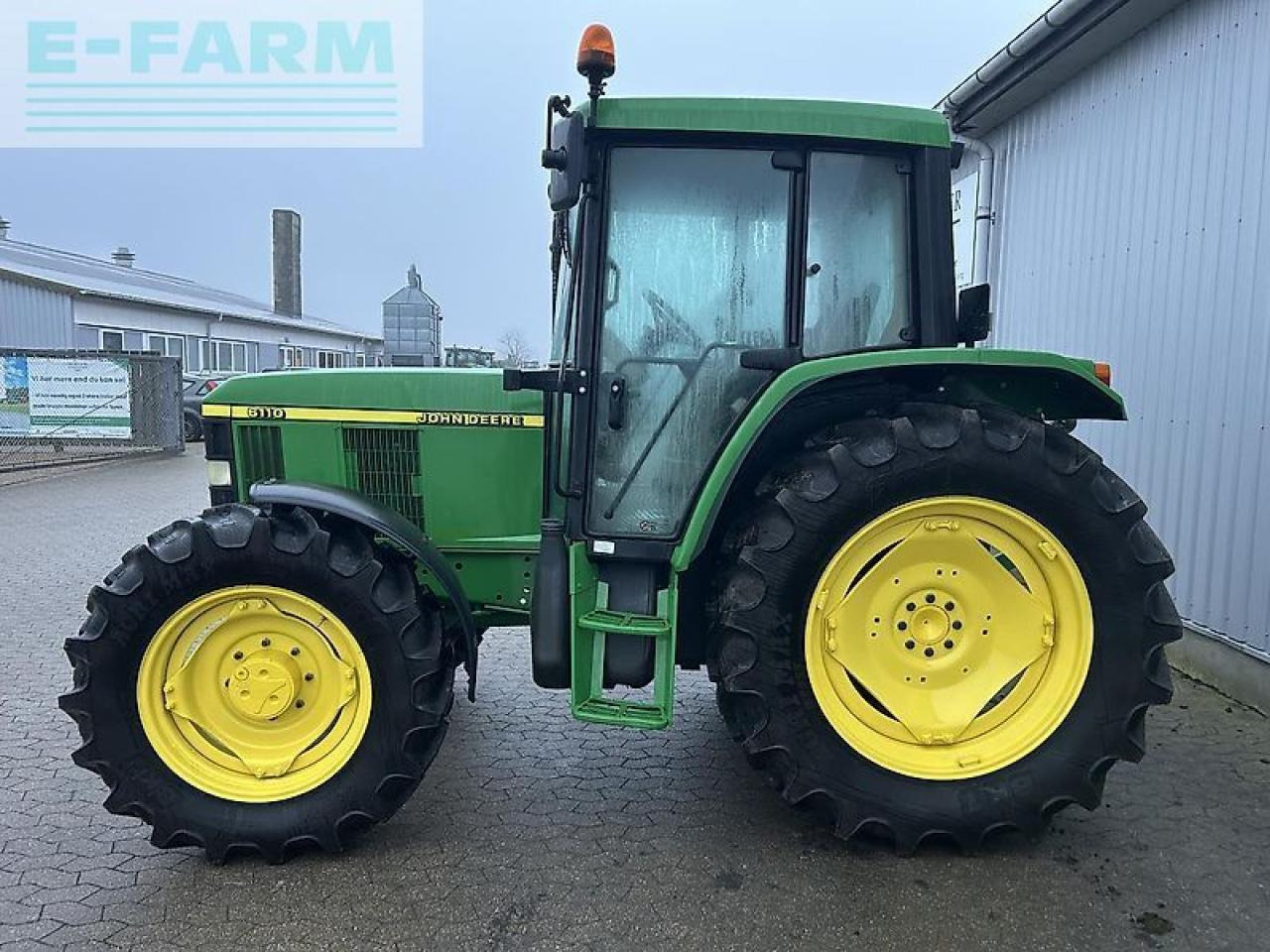 John Deere 6110 - Traktor: pilt 2 John Deere 6110 - Traktor: pilt 2