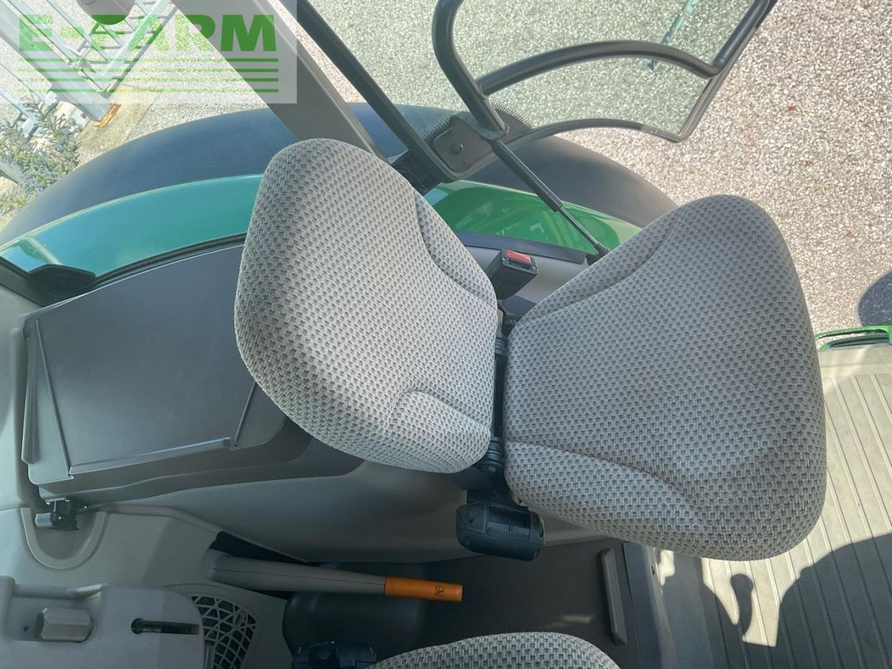 Traktor John Deere 6110R: pilt 23 Traktor John Deere 6110R: pilt 23