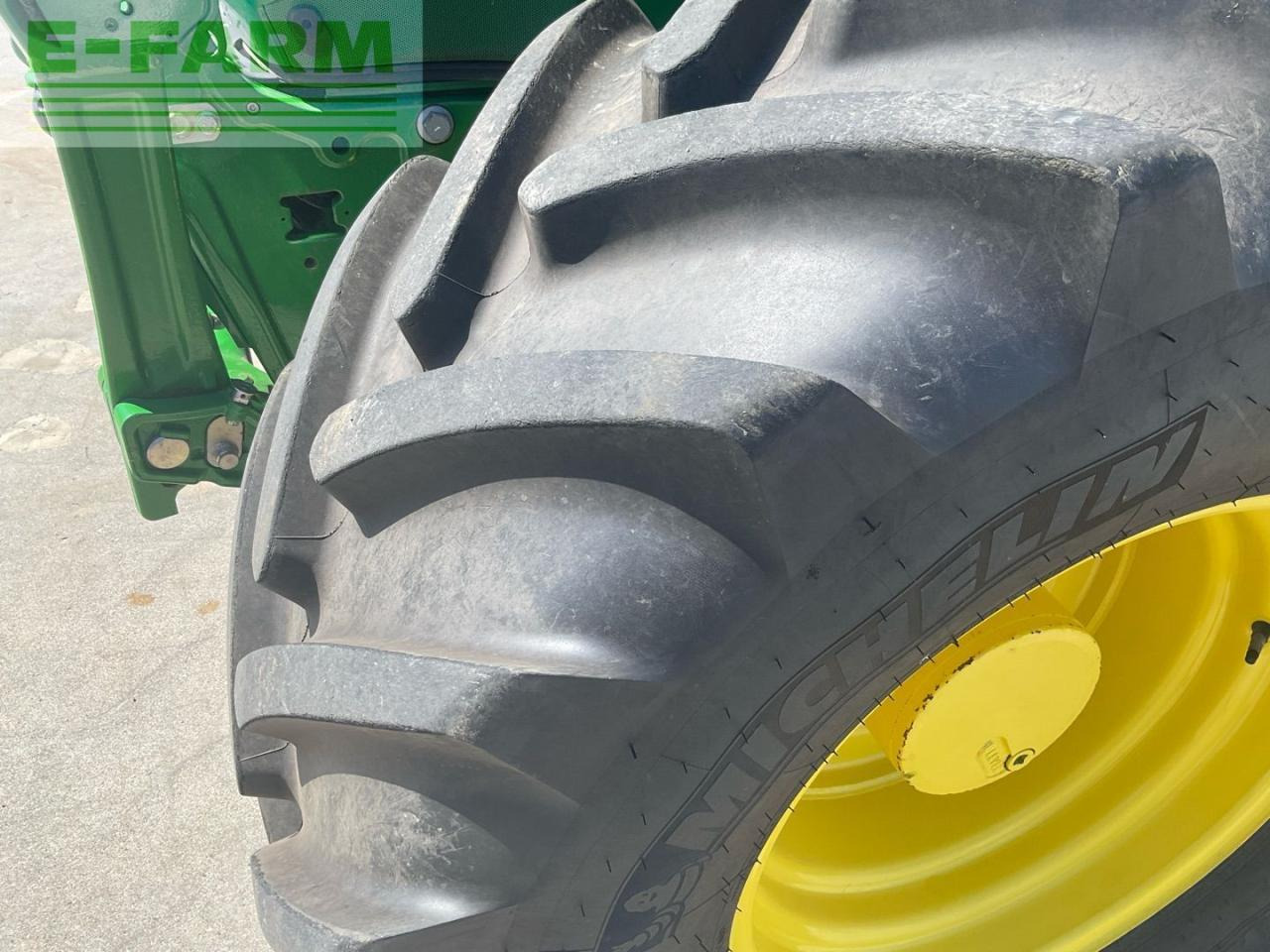 Traktor John Deere 6110R: pilt 9 Traktor John Deere 6110R: pilt 9