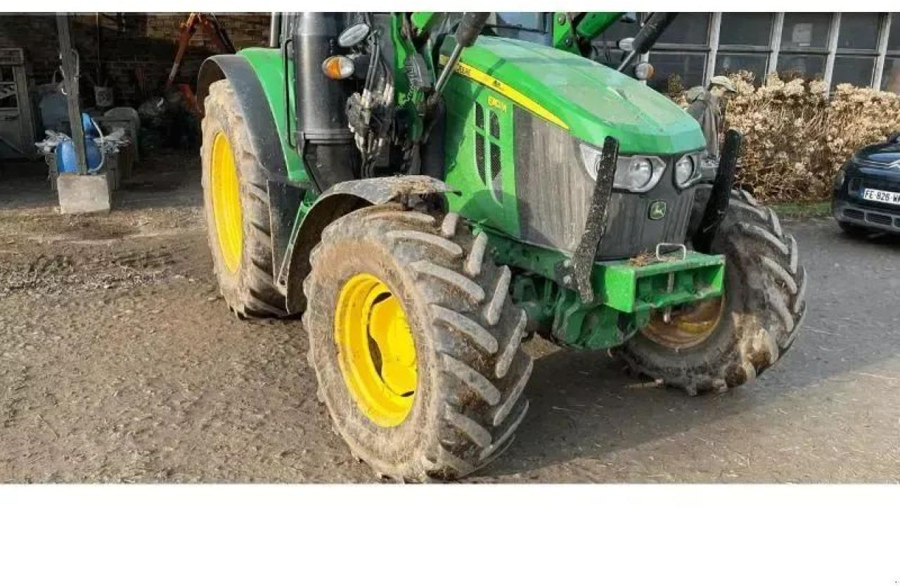 John Deere 6110m - Traktor: pilt 2 John Deere 6110m - Traktor: pilt 2