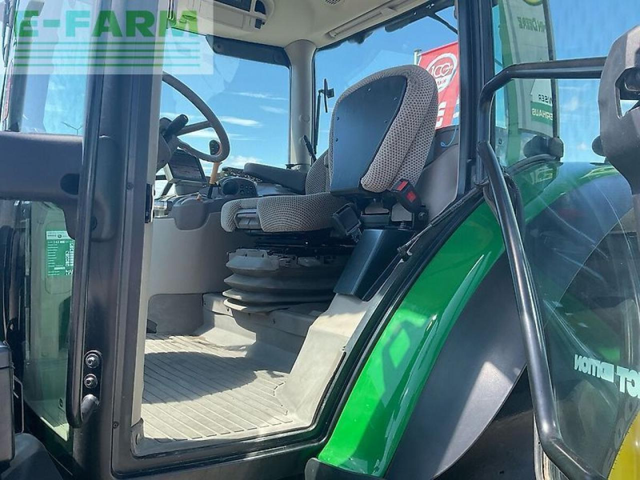 John Deere 6110r - Traktor: pilt 5 John Deere 6110r - Traktor: pilt 5