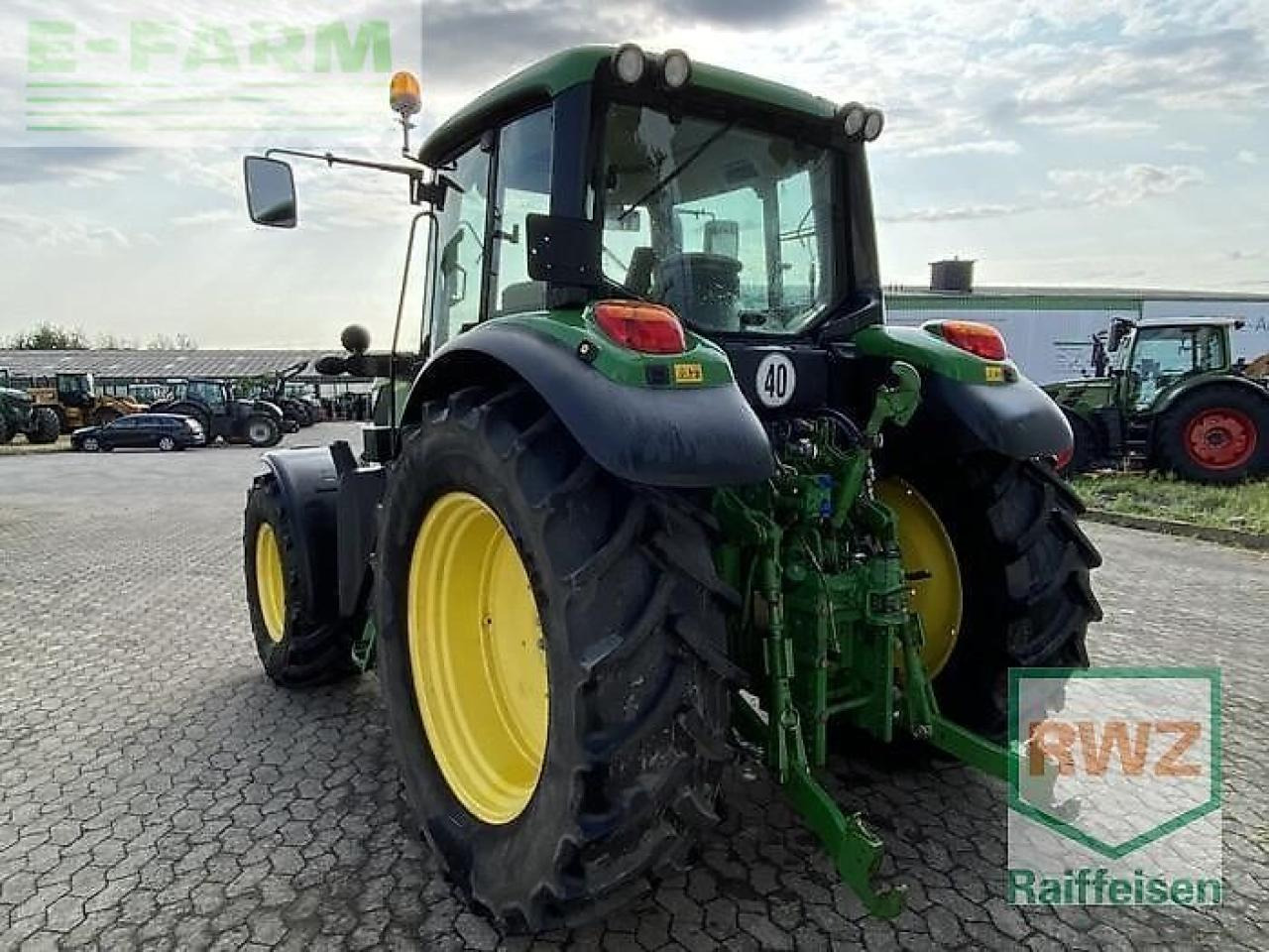 John Deere 6115 m - Traktor: pilt 4 John Deere 6115 m - Traktor: pilt 4