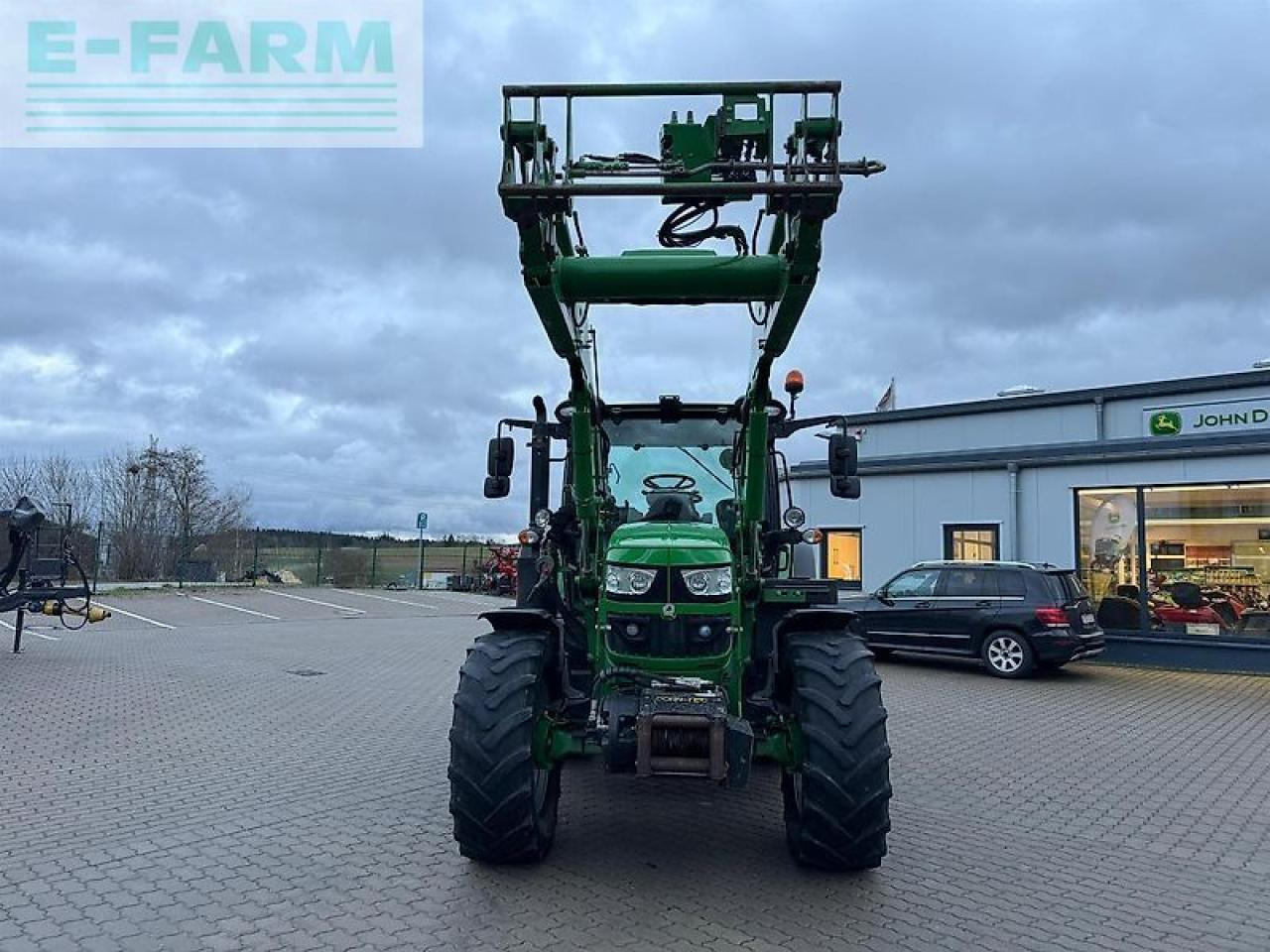 John Deere 6120r - Traktor: pilt 2 John Deere 6120r - Traktor: pilt 2