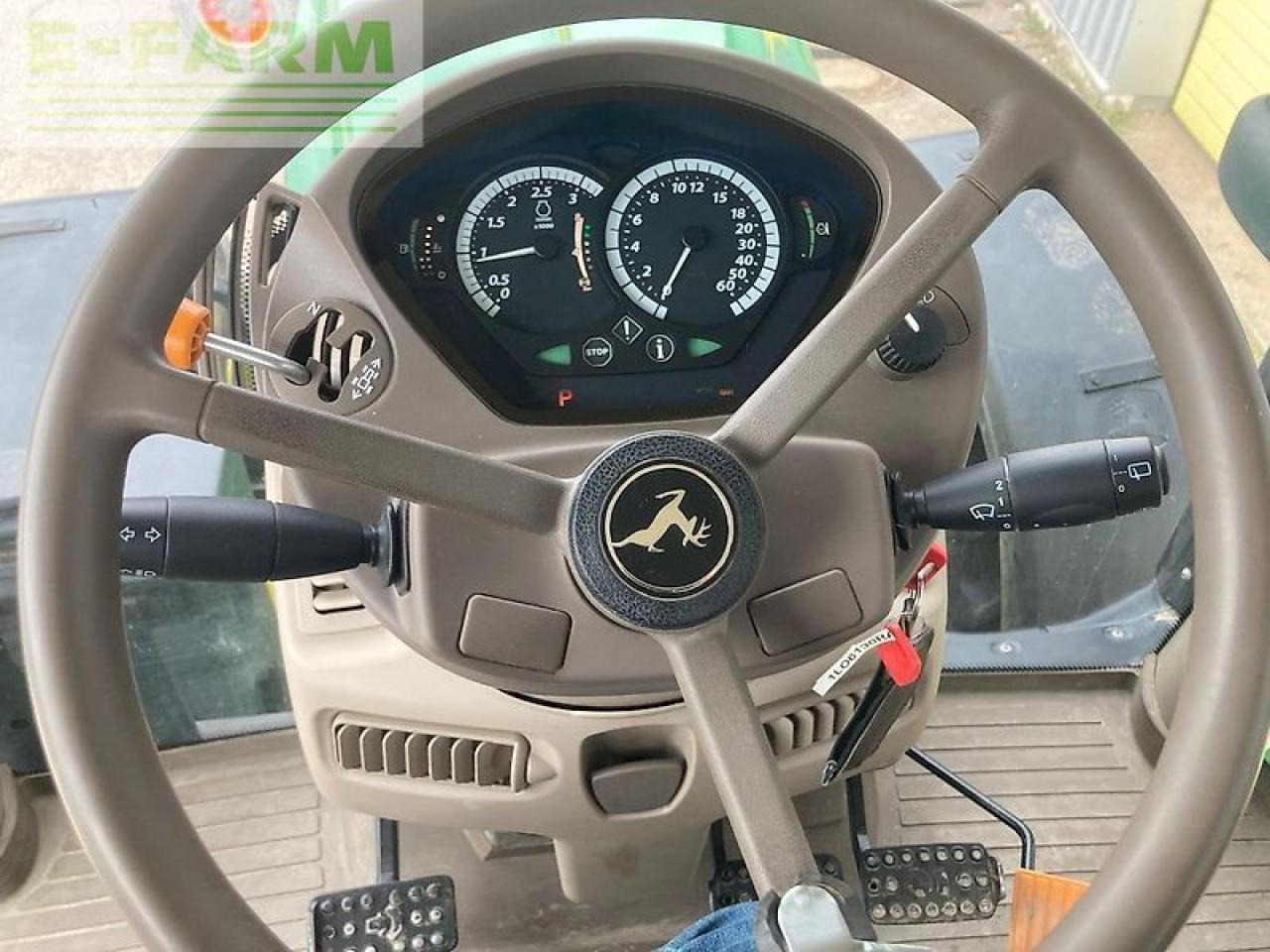 Traktor John Deere 6130r: pilt 7