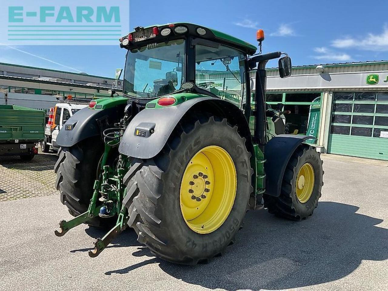 John Deere 6210r - Traktor: pilt 3 John Deere 6210r - Traktor: pilt 3