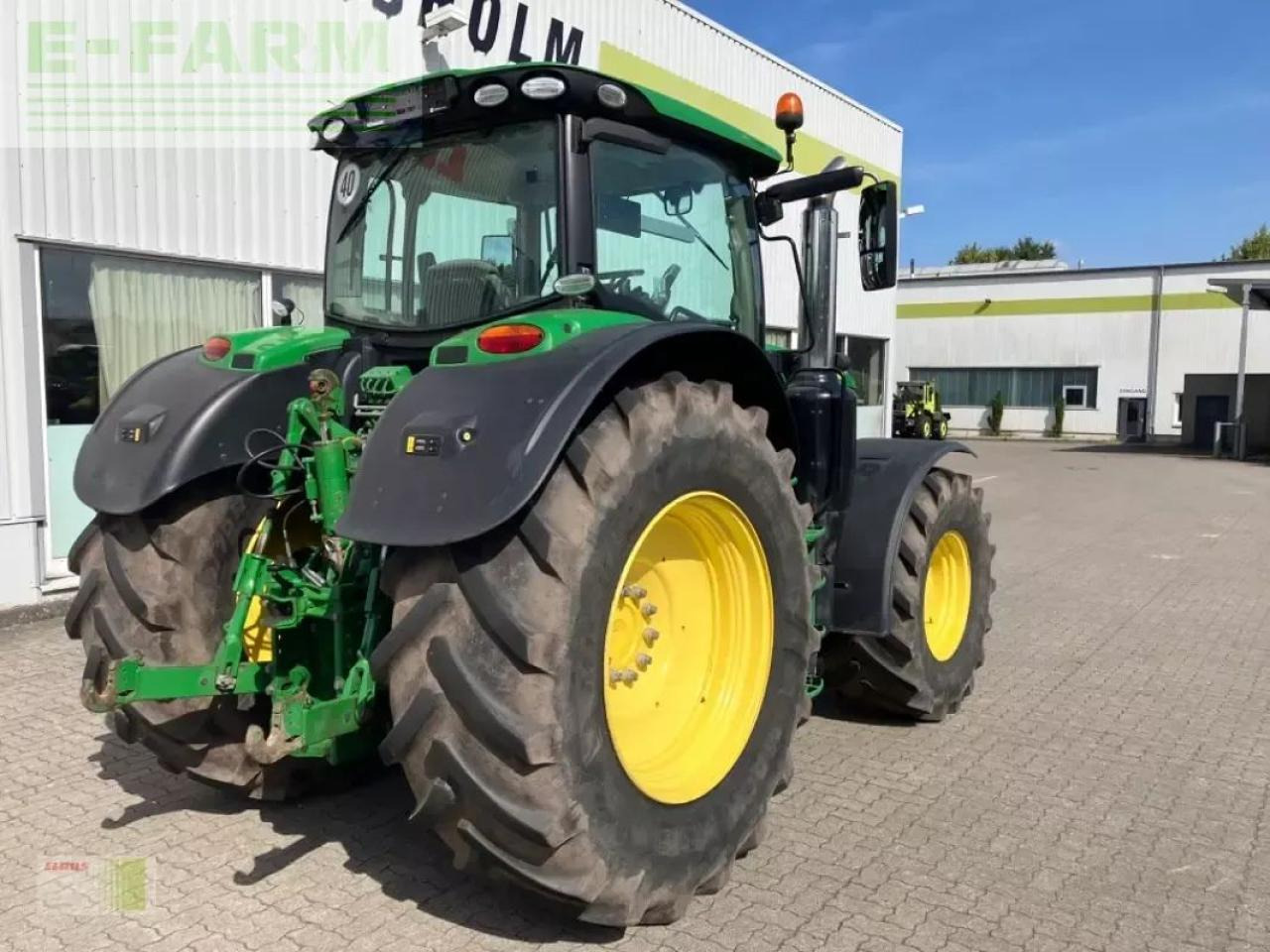 John Deere 6215 r - Traktor: pilt 4 John Deere 6215 r - Traktor: pilt 4