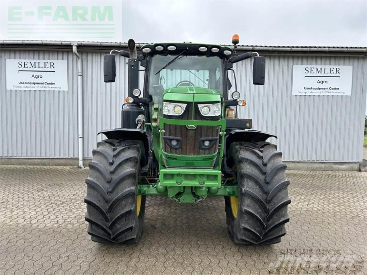 John Deere 6215r - Traktor: pilt 1 John Deere 6215r - Traktor: pilt 1