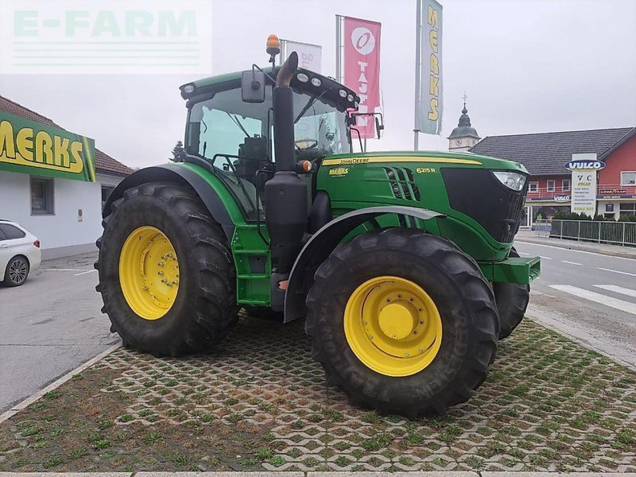 John Deere 6215r - Traktor: pilt 3 John Deere 6215r - Traktor: pilt 3