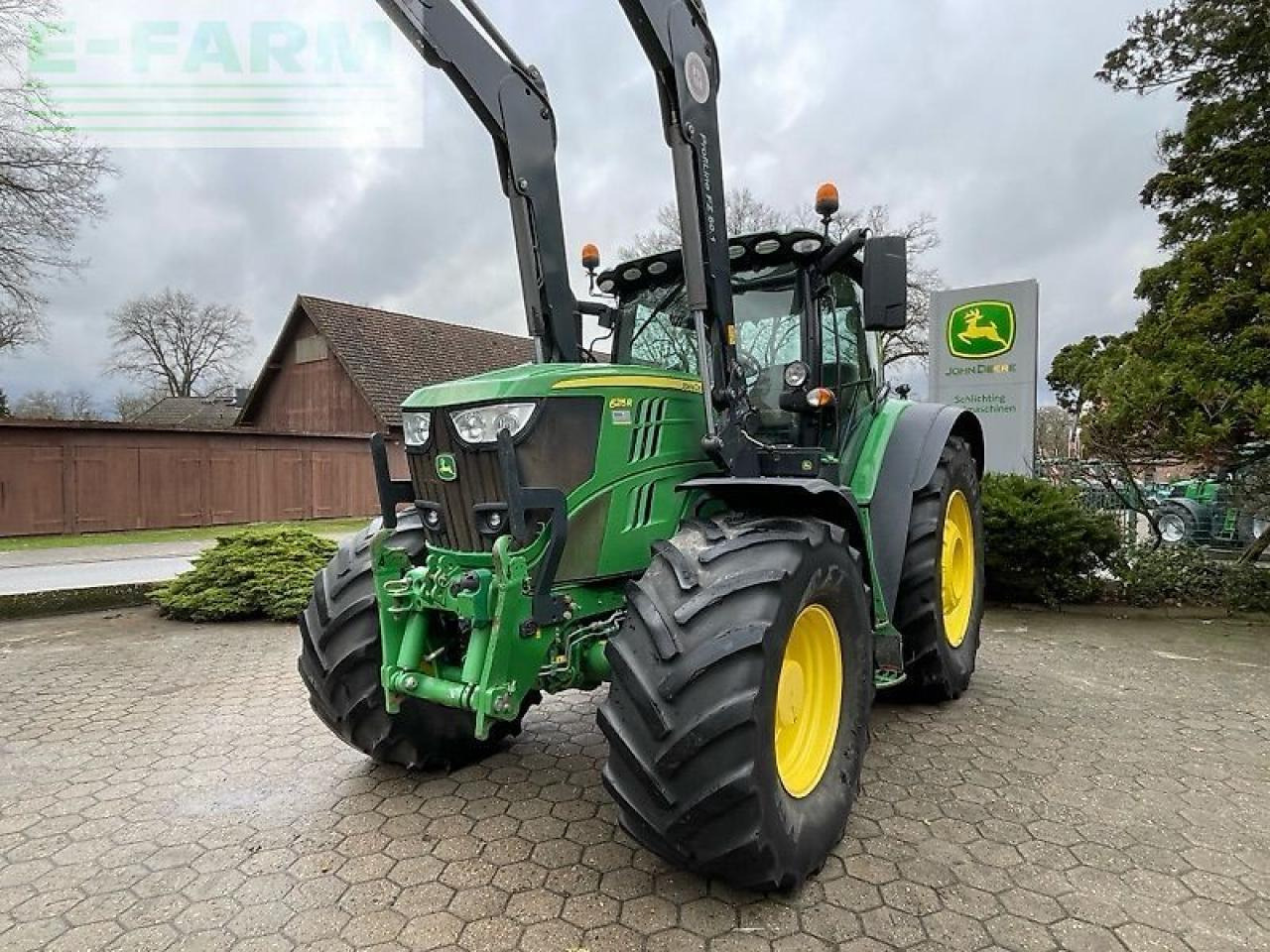 John Deere 6215r ap - Traktor: pilt 2 John Deere 6215r ap - Traktor: pilt 2