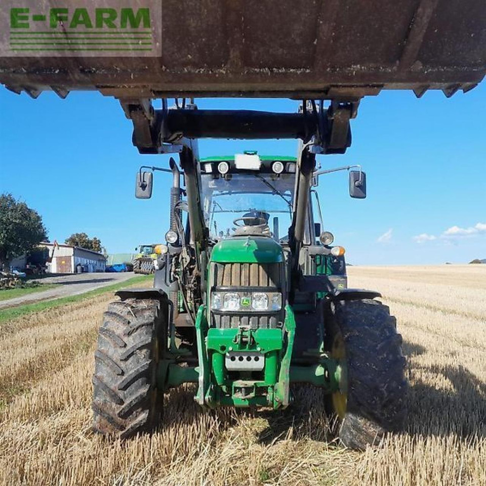 John Deere 6330 - Traktor: pilt 2 John Deere 6330 - Traktor: pilt 2