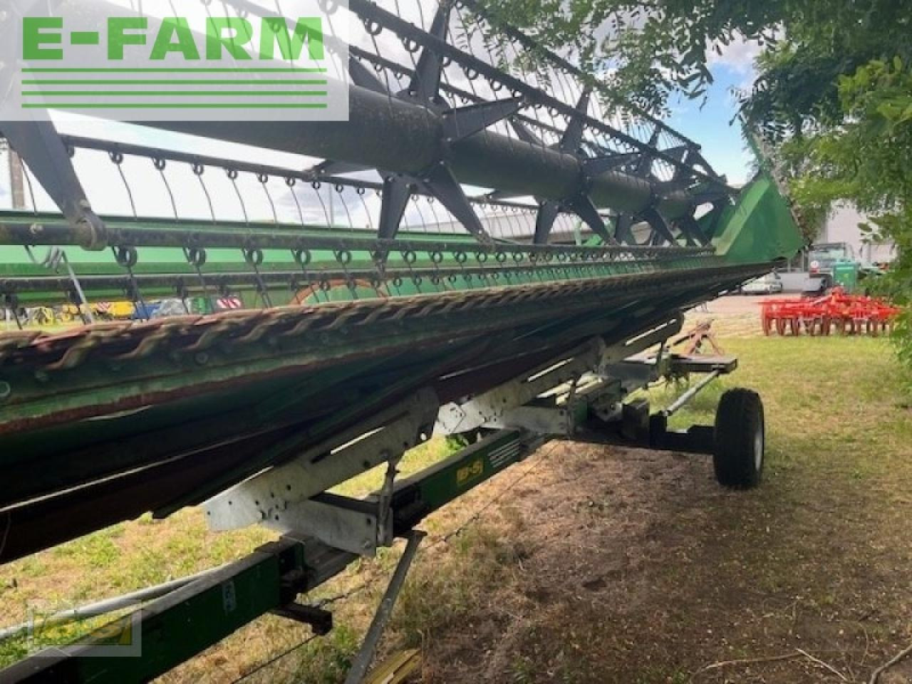 John Deere 635r inkl. rapsvorsatz und wagen - Kombaini päis: pilt 2 John Deere 635r inkl. rapsvorsatz und wagen - Kombaini päis: pilt 2