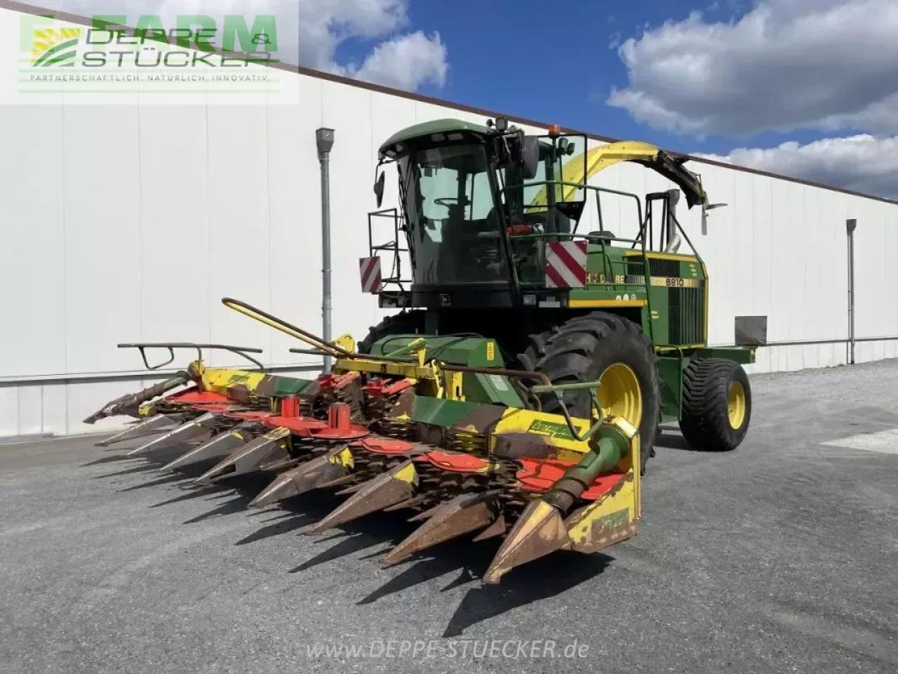 John Deere 6810 - Koristusmasin: pilt 1 John Deere 6810 - Koristusmasin: pilt 1