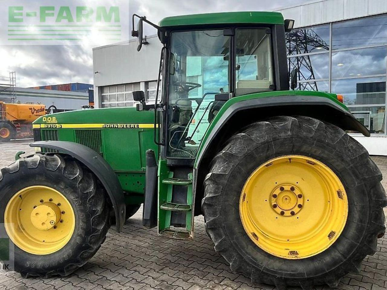John Deere 6910s - Traktor: pilt 4 John Deere 6910s - Traktor: pilt 4