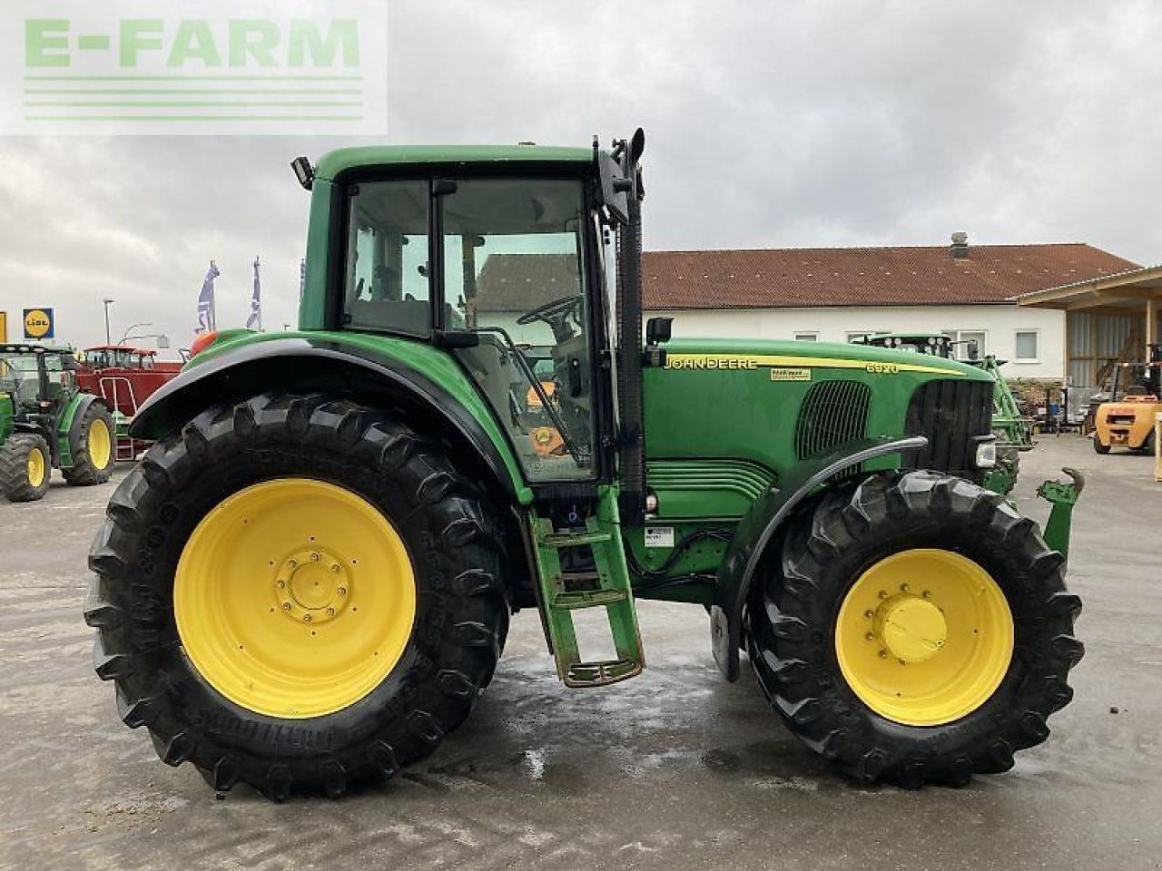 John Deere 6920 premium - Traktor: pilt 4 John Deere 6920 premium - Traktor: pilt 4